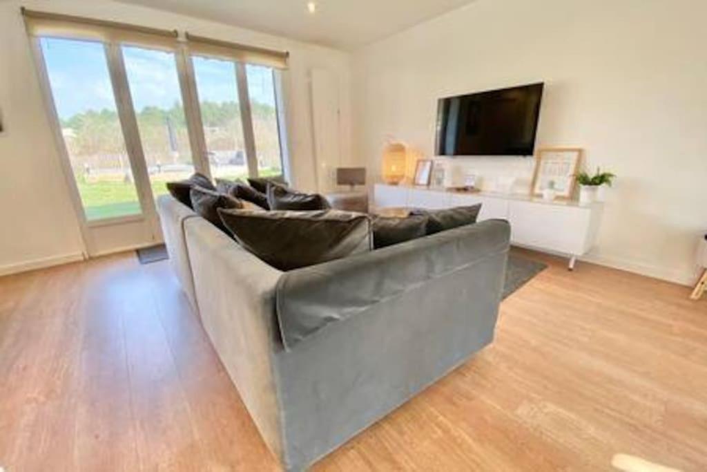 Entre Dunes Et Pins Holiday home *